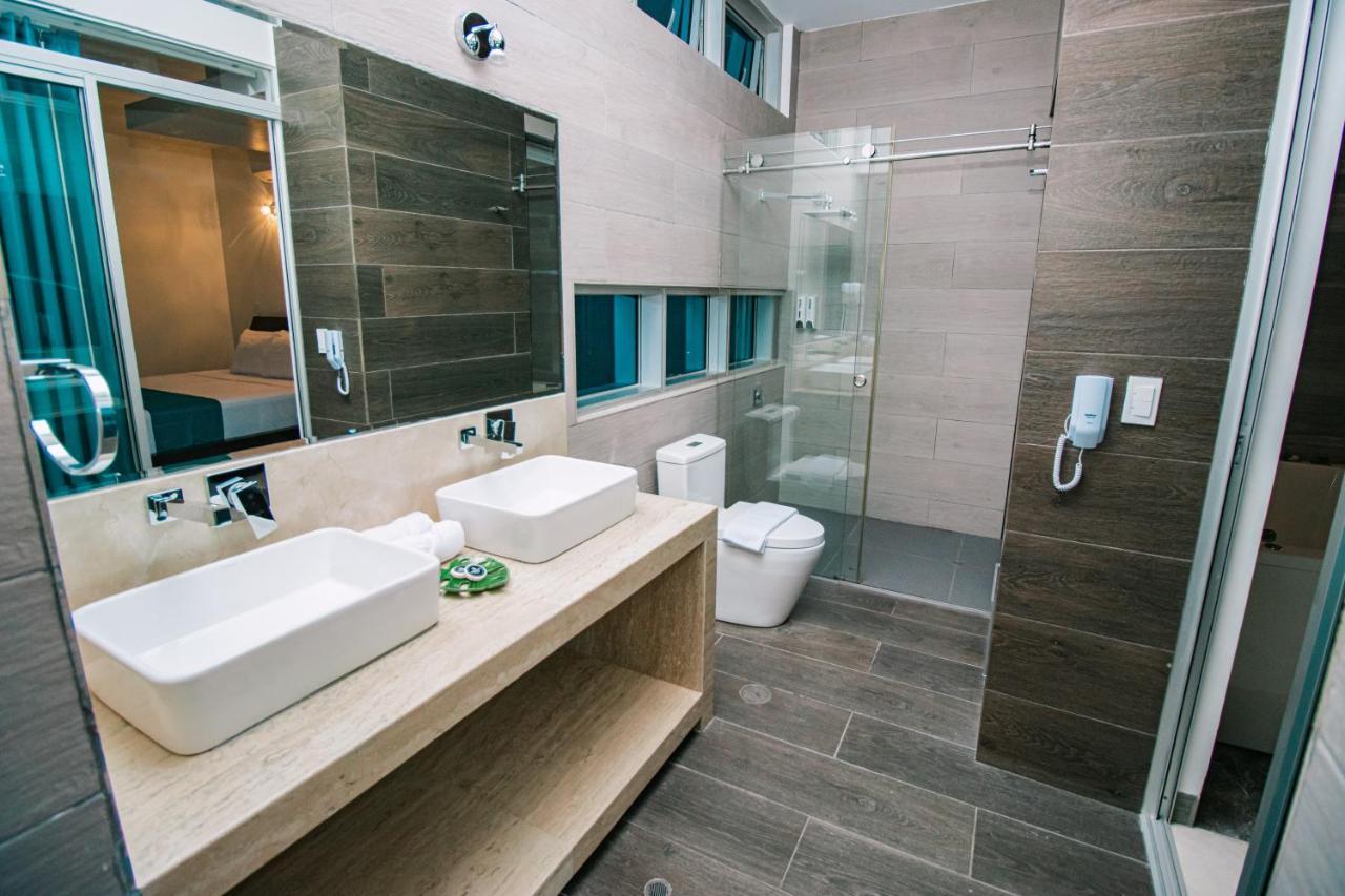 Rbb Brito Hotel Tarapoto Eksteriør bilde