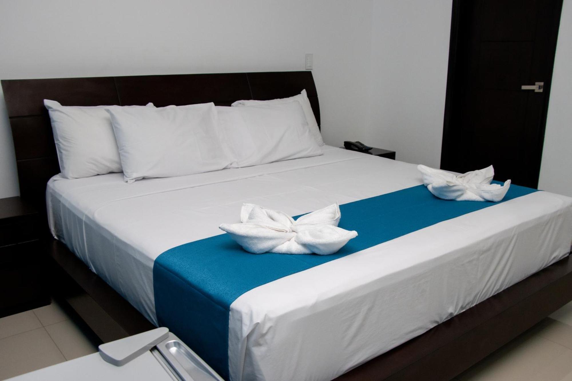 Rbb Brito Hotel Tarapoto Eksteriør bilde