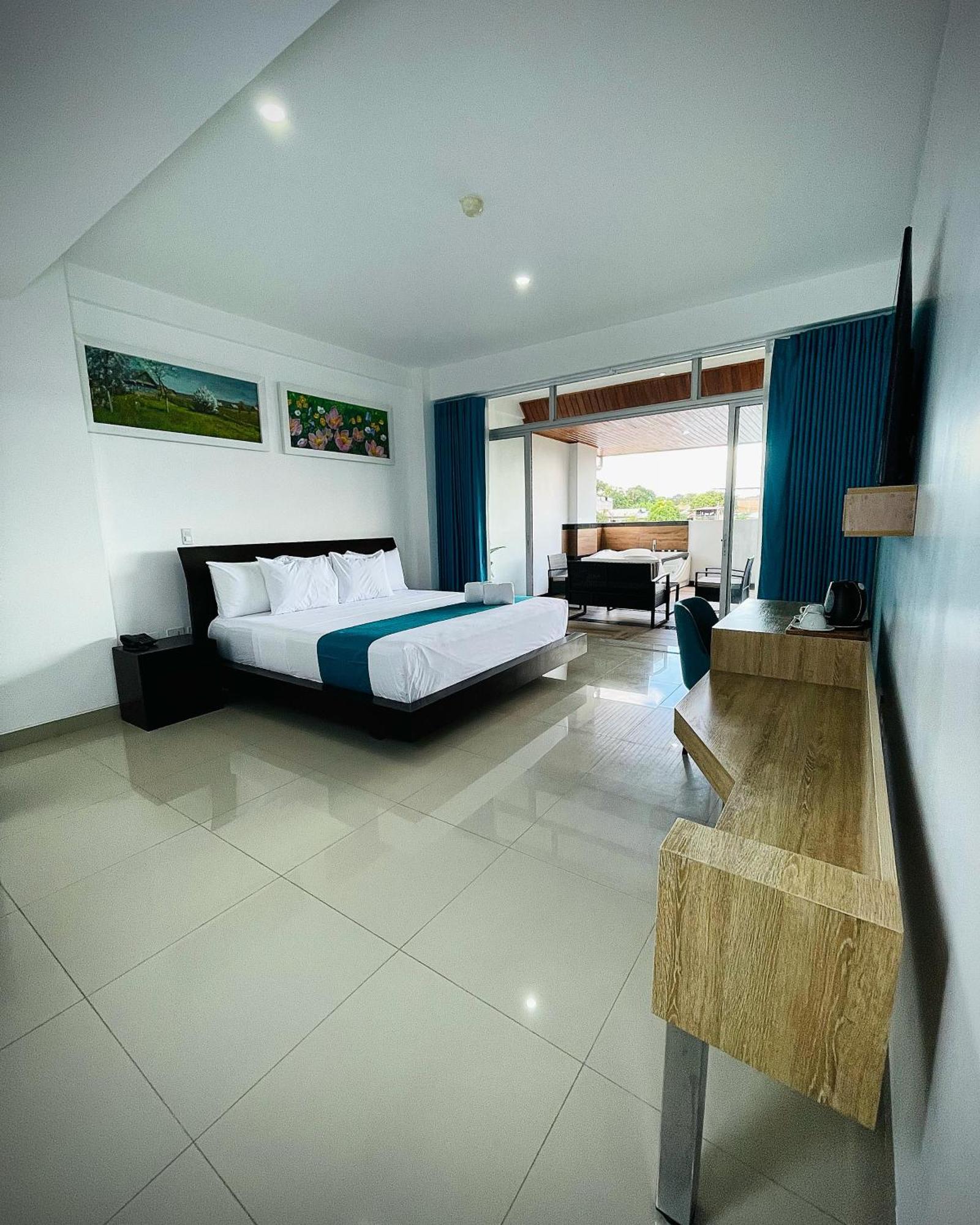 Rbb Brito Hotel Tarapoto Eksteriør bilde